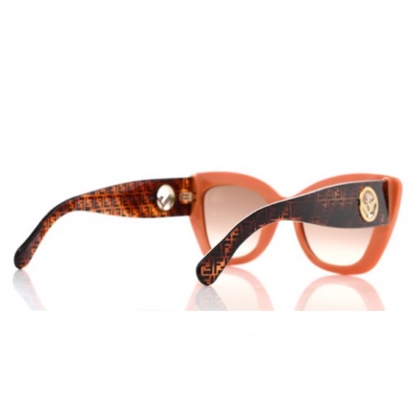 FENDI
‘F IS FOR FENDI’ SUNGLASSES FF 0327/S - Picture 8 of 10